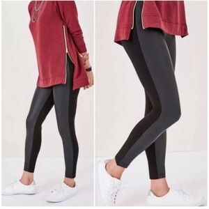 Stella And Dot Faux Leather Leggings in Black